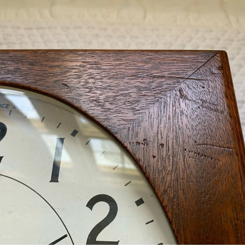 Vintage/Antique New Haven Wall Clock AS IS No Key